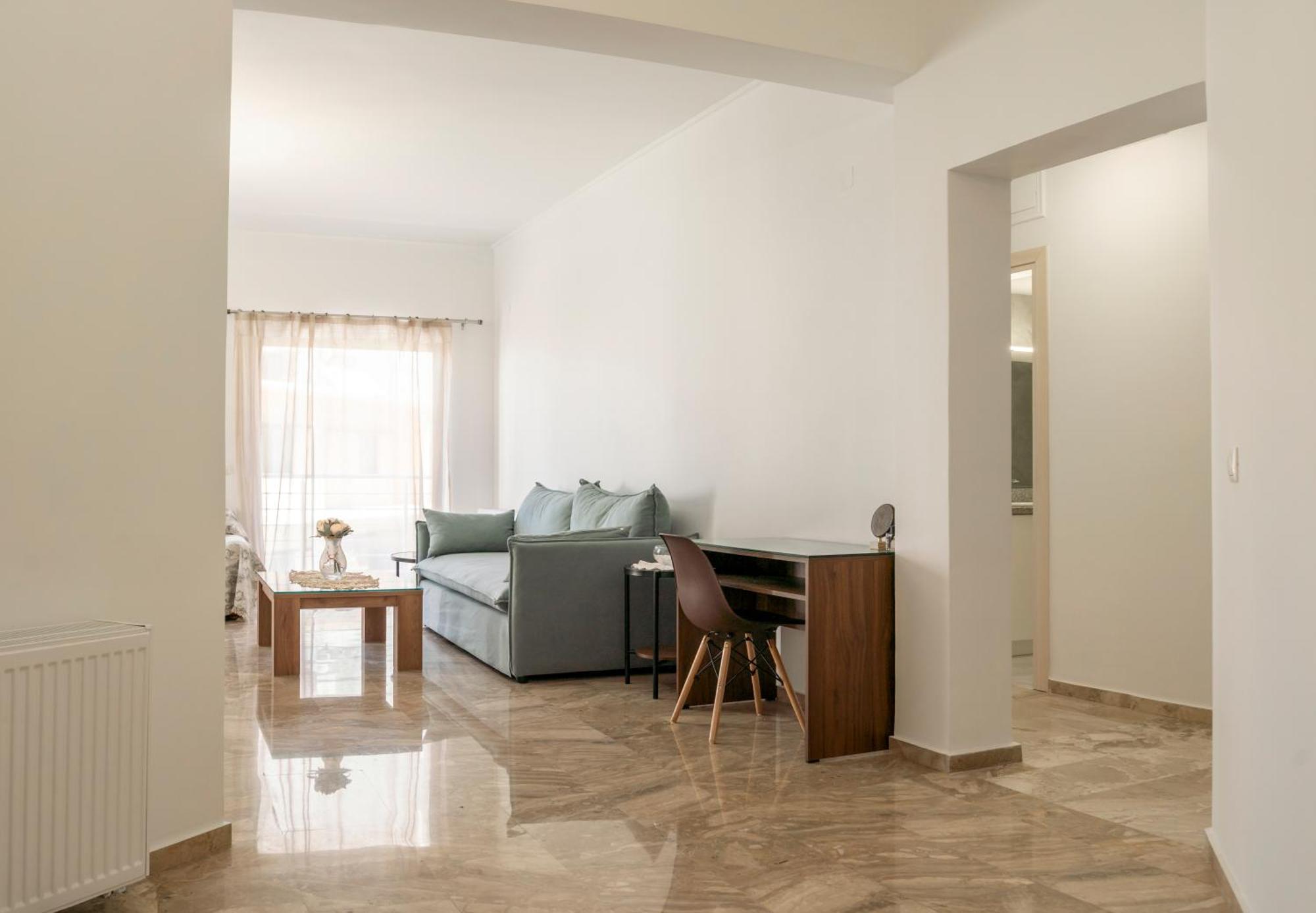 Neon 2Br Luxurious Central Apt Heraklion ภายนอก รูปภาพ