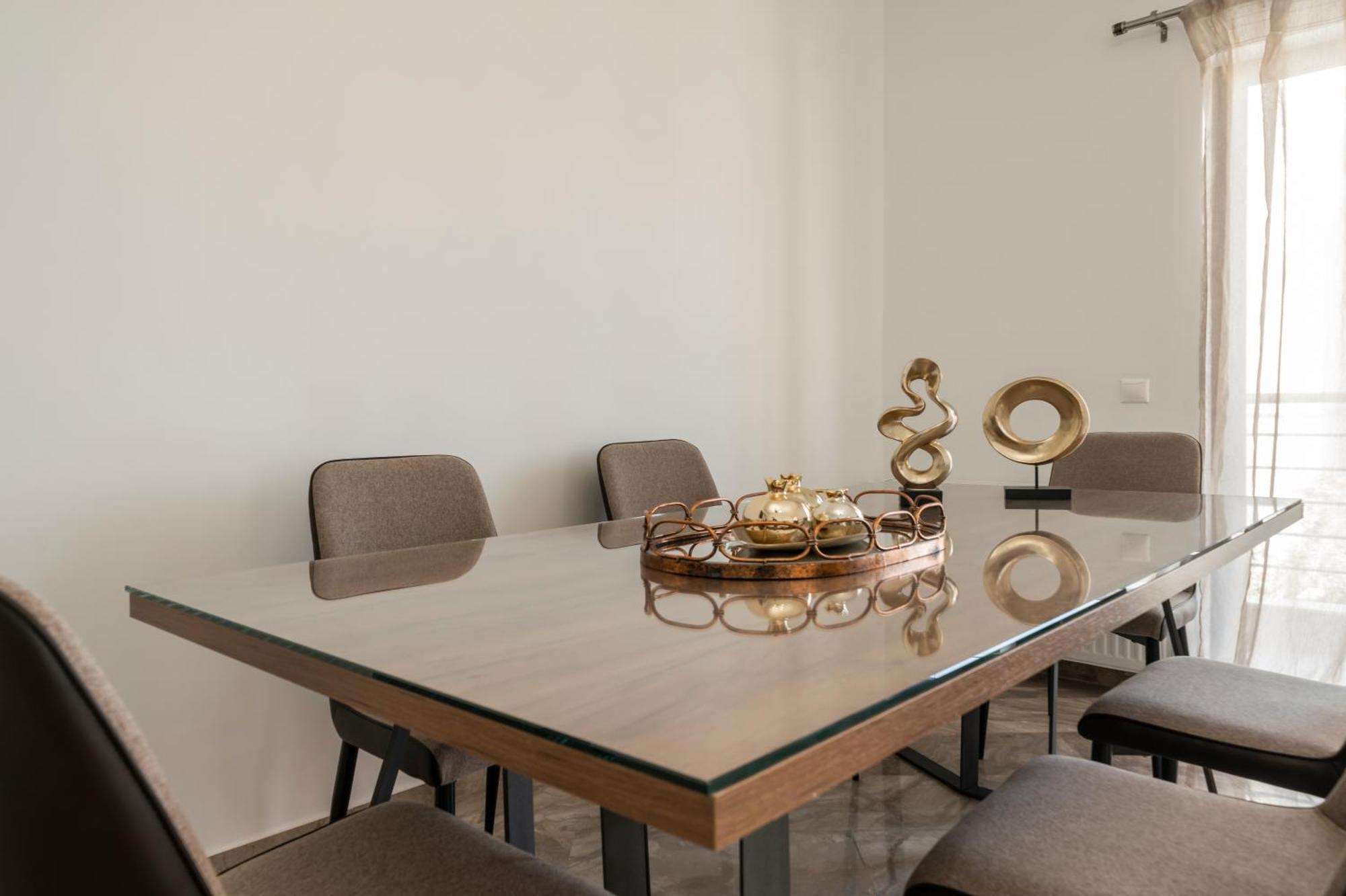 Neon 2Br Luxurious Central Apt Heraklion ภายนอก รูปภาพ
